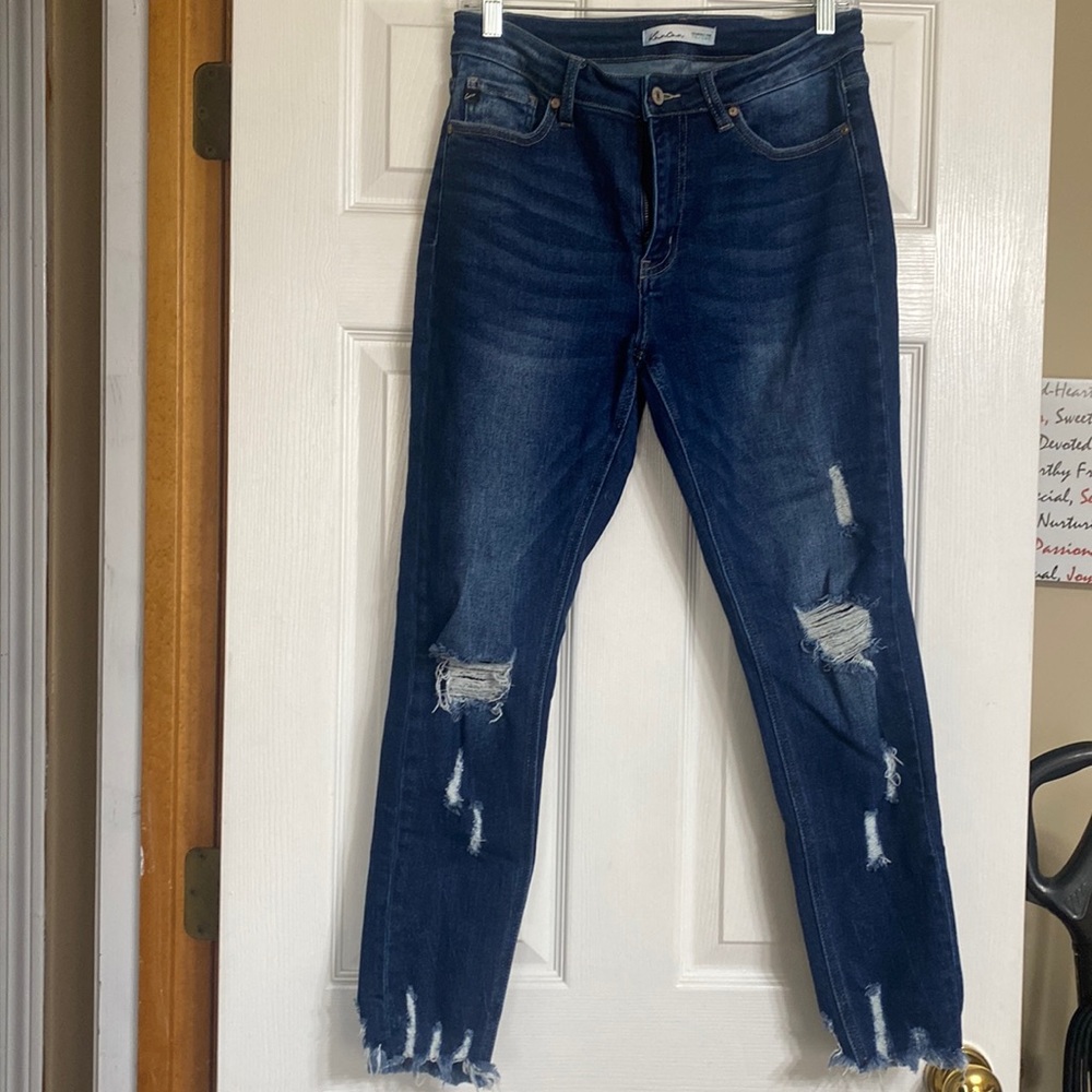 Kansan Skinny Jeans; dark Blue; size 28 waist (fits like 8-10)